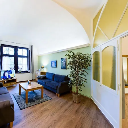 In By Interhome شقة